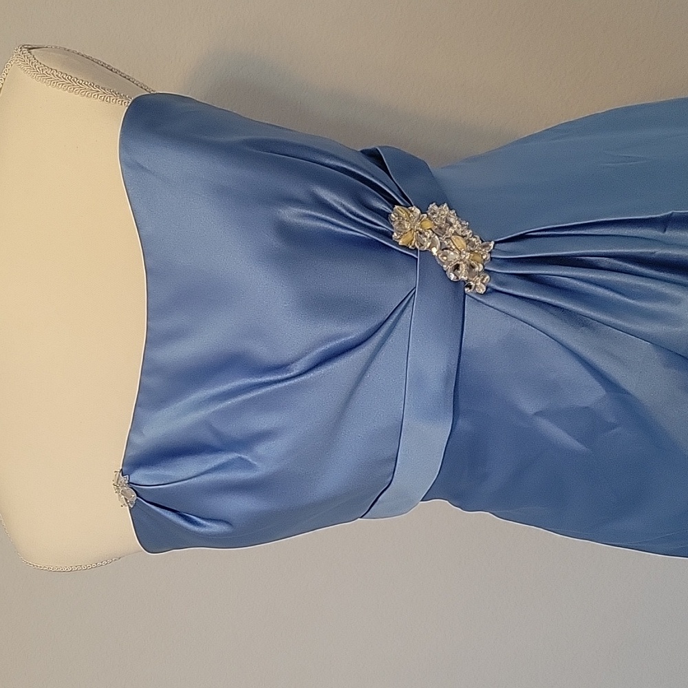 Elegant Blue Strapless Gown by Impression Bridal - Size 14 - Picture 2 of 8